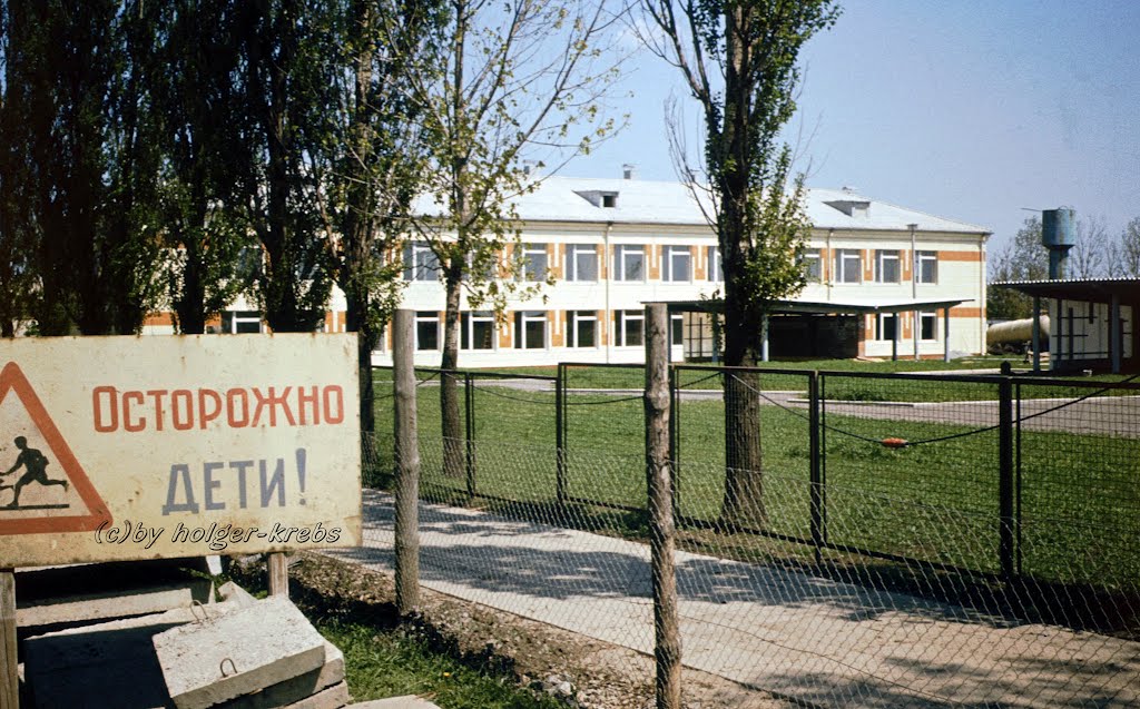 Talnoje: Neu erbauter Kindergarten - Frühjahr 1978