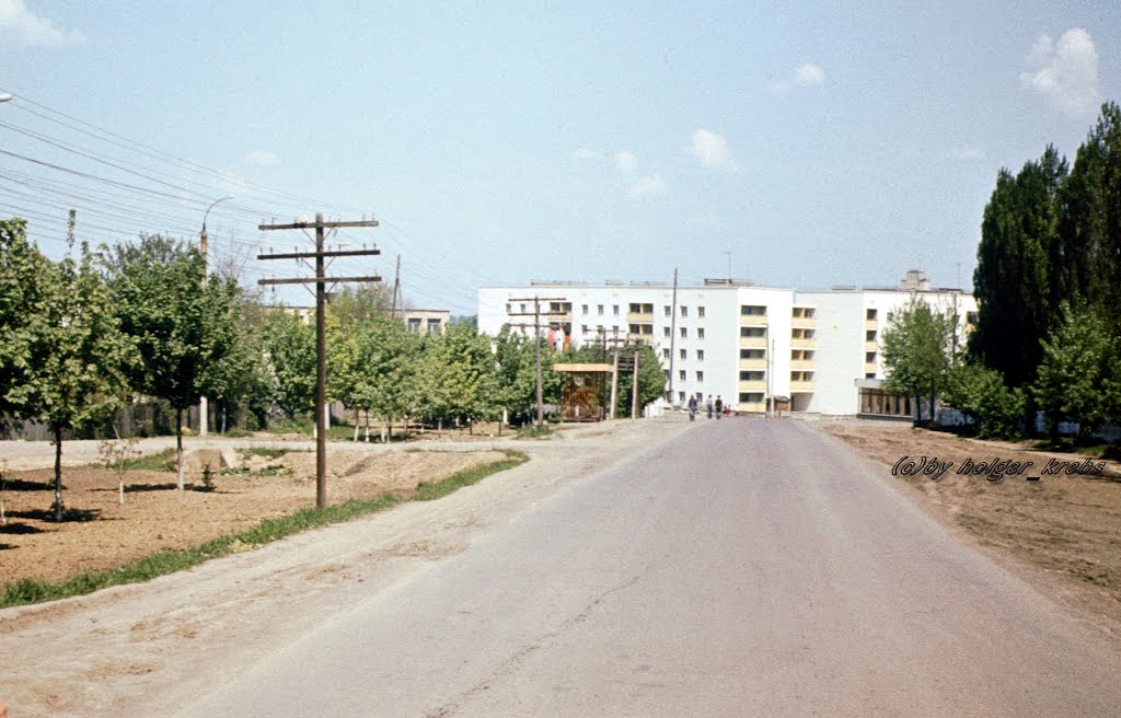 Talnoje: Im Rahmen des Jugendobjektes "Drushba-Trasse" von der DDR errichtete Wohnhäuser