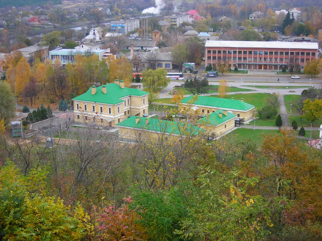 Вид на музейний комплекс з Замкової гори