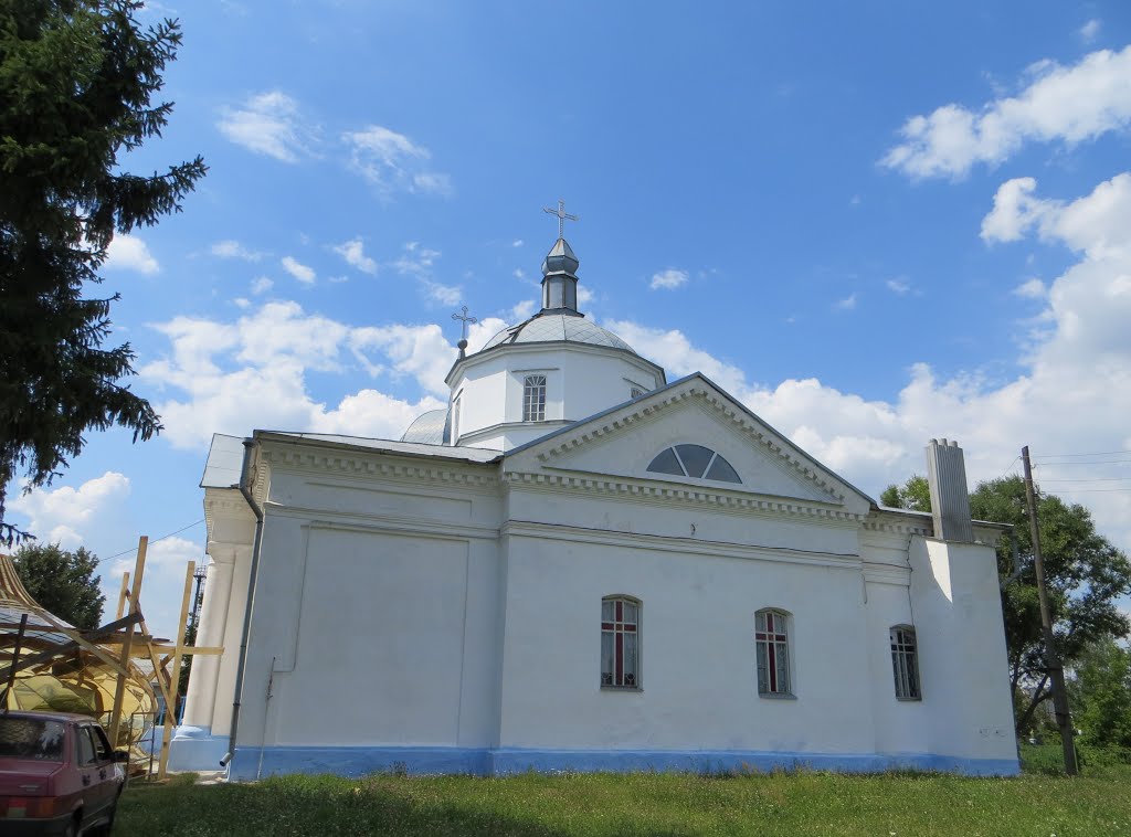 Ічня Чернігівської області. Спасо - Преображенська церква 1811-го року./ Ichnya, Chernihiv region. Holy Savior - Transfiguration church (1811).