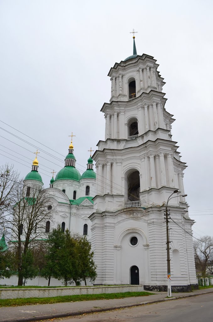 Козелец. Собор Рождества Богородицы 1752-63г. Шедевр украинского барокко / Cathedral of Christmas of our Lady of 1752-63. Masterpiece of the Ukrainian baroque