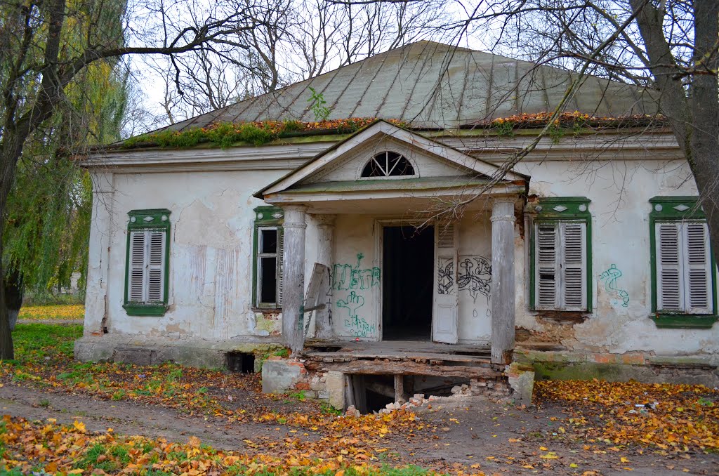 Козелец. Усадьба Дараганов в Покорщине. Усадебный дом II пол. 18 в. / Farmstead house of the second half  18 cen.