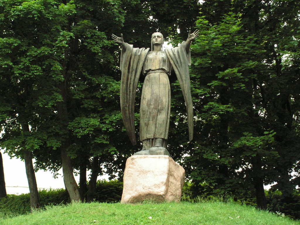 Statue of Jaroslavna