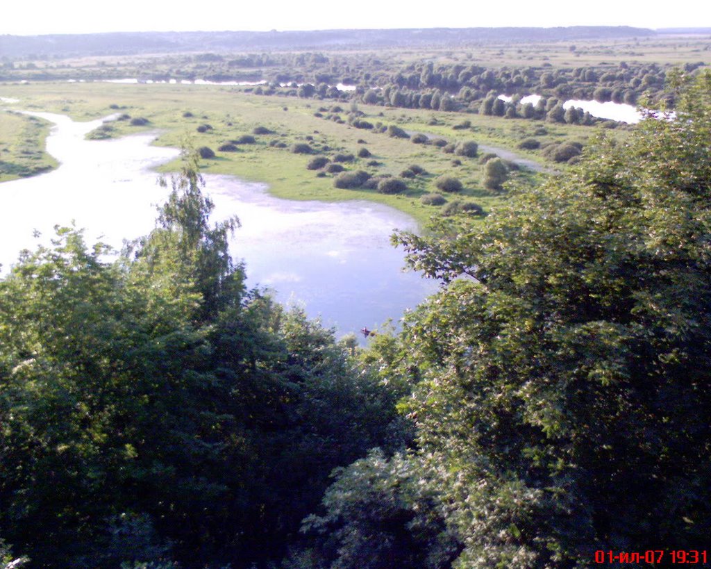 Вид с монастыря на Десну