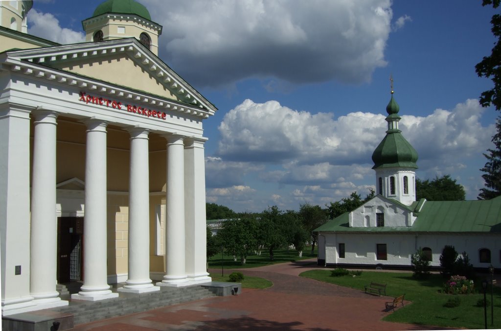 Saviours Transfiguration Monastery  Новгород-Сіверський   Спасо-Преображенський монастир. Спасо-Преображенський собор