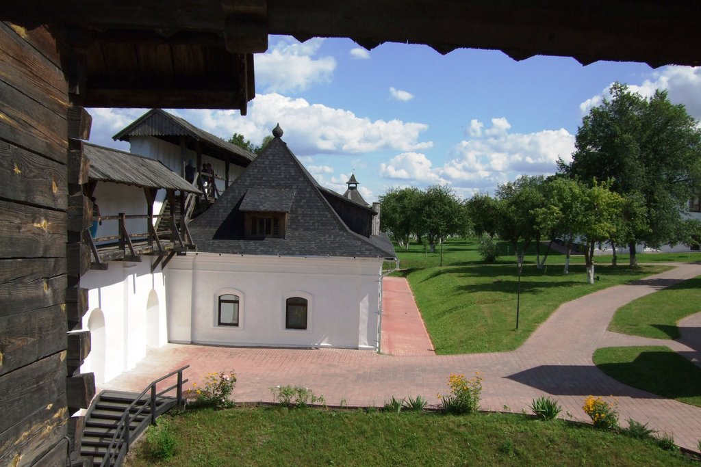 Novhorod-Siversky   Saviours Transfiguration Monastery  Новгород-Сіверський, Спасо-Преображенський монастир.   Види з мурів монастиря.