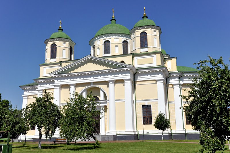 Новгород-Северский. Спасо-Преображенский монастырь