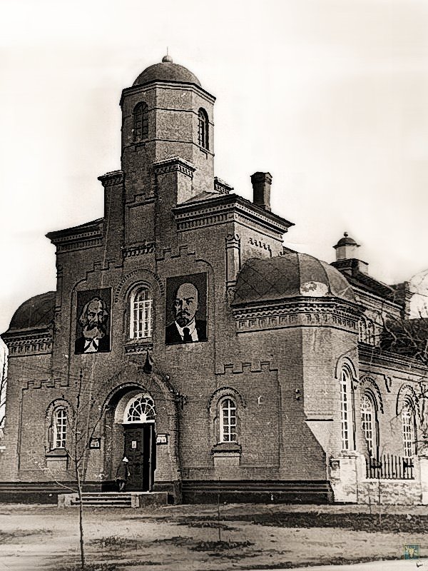 Стретенская церковь. Прилуки 40-70гг.