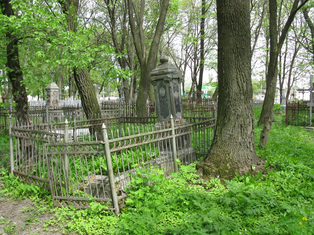 Старое кладбище