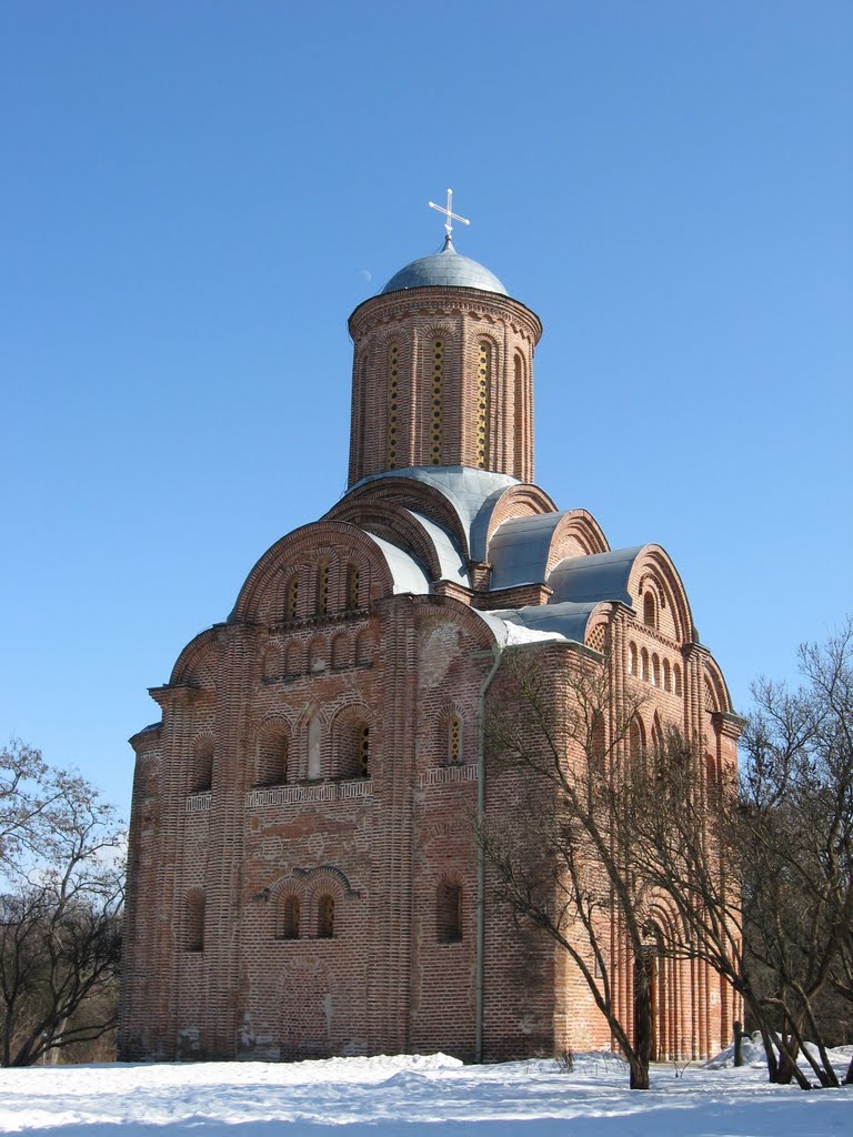 Пятницкая церковь. Начало весны