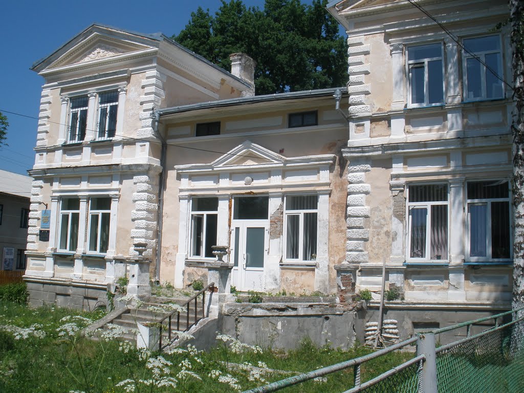 Wiznitz Rabbi Old Home