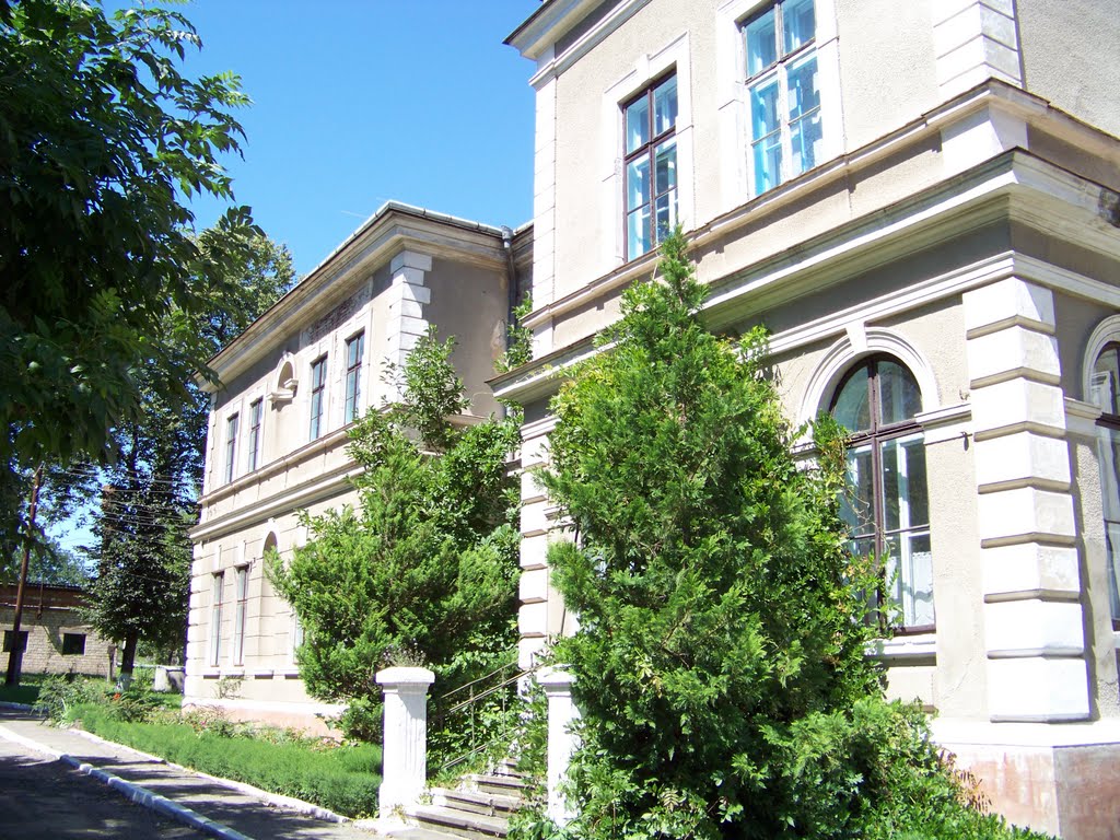 Глибока. Стара лікарня.