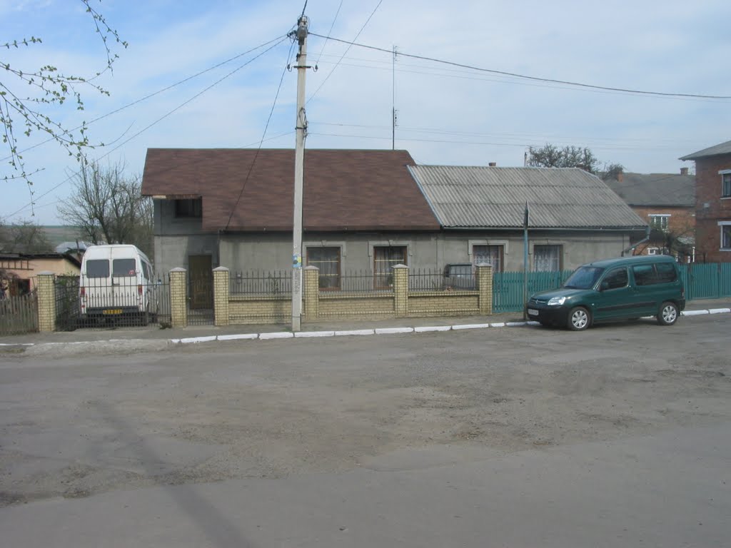 Кіцмань, вул. Одеська