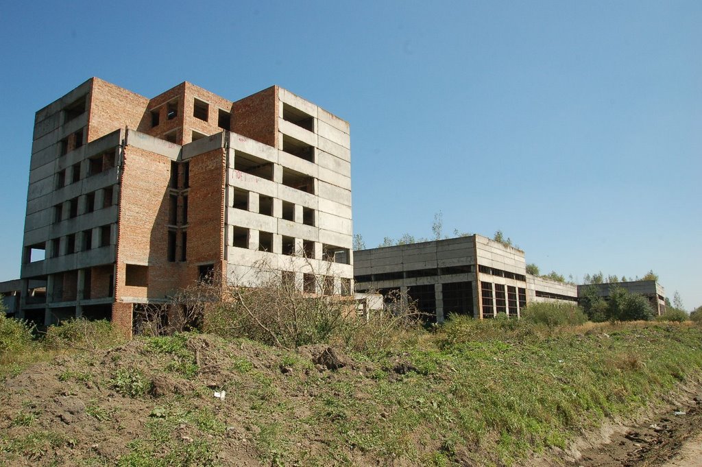 Unfinished factory 01