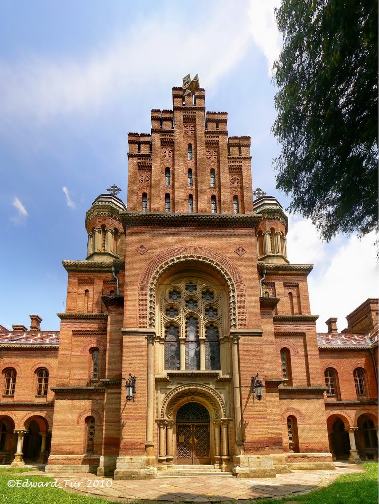 Three Holy Hierarchs Church (1878) - Unesco World Heritage