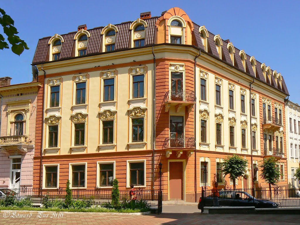 Corner of Ruska street and Sadowskogo street