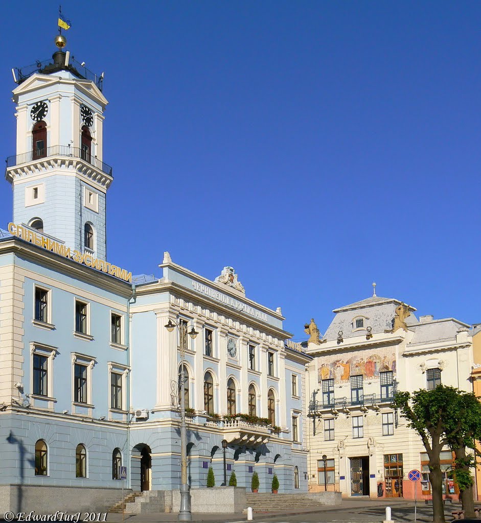 City hall (1848) & Art Museum (1900)