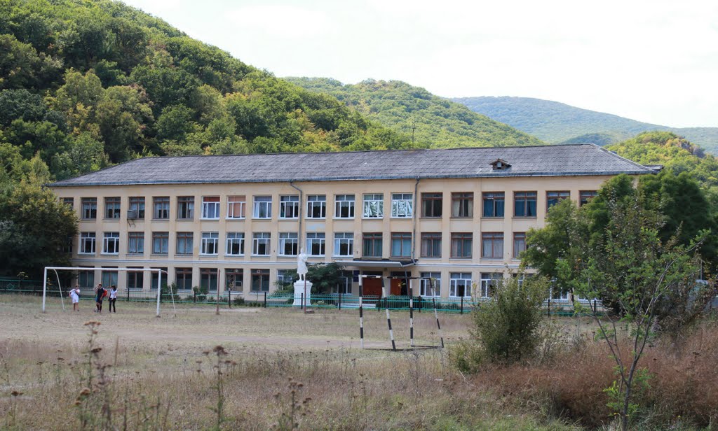 Здание школы