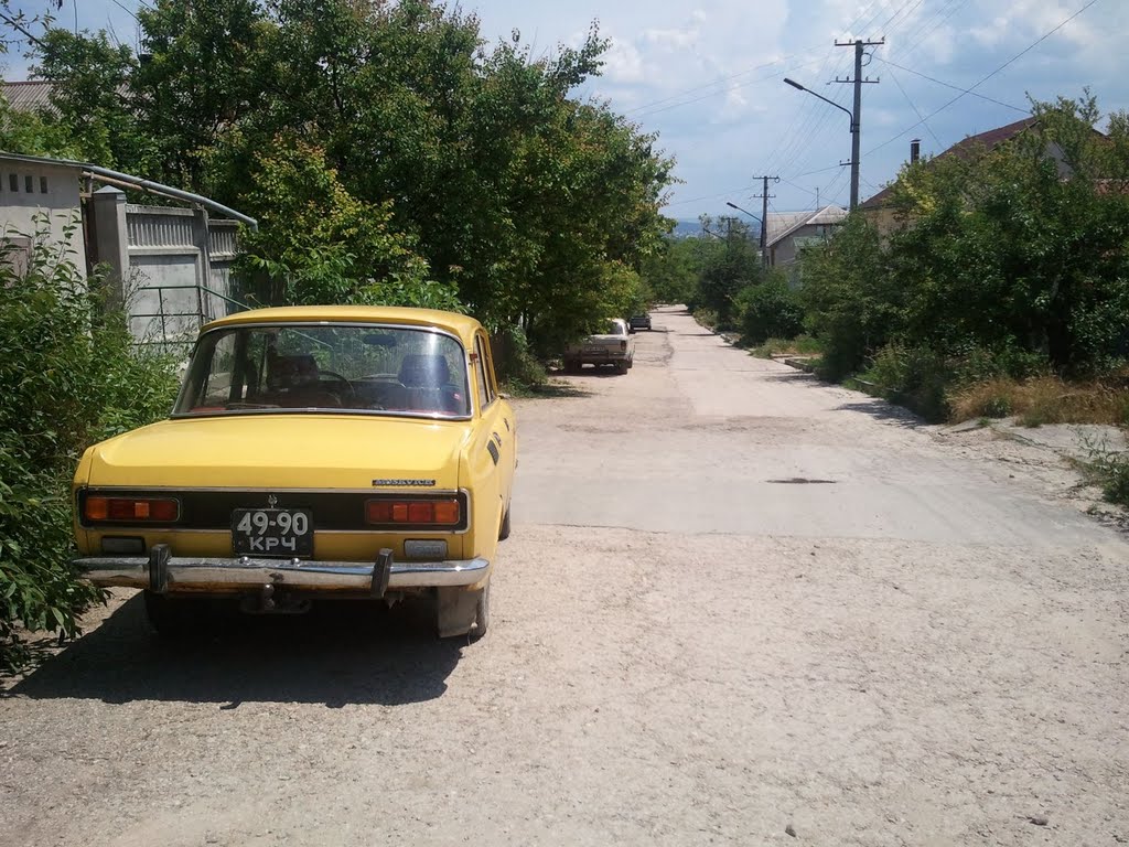Moskvitch-2140