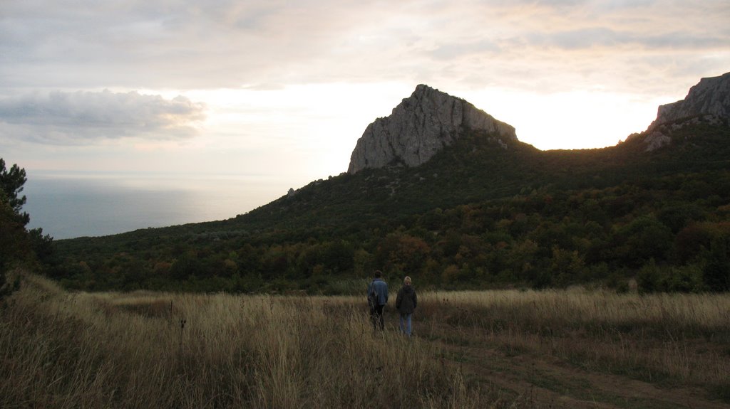 ВЕЧЕР В ГОРАХ