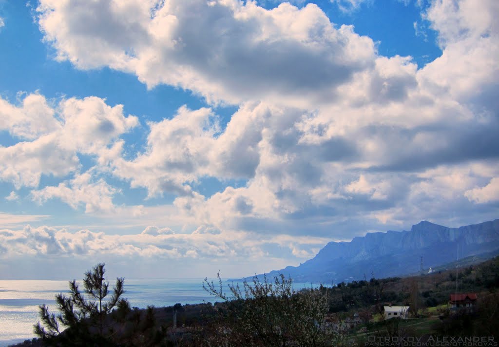 On the route Yalta-Sevastopol