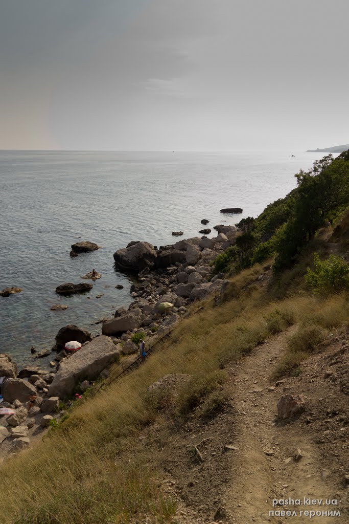 Дикий пляж, Кастрополь