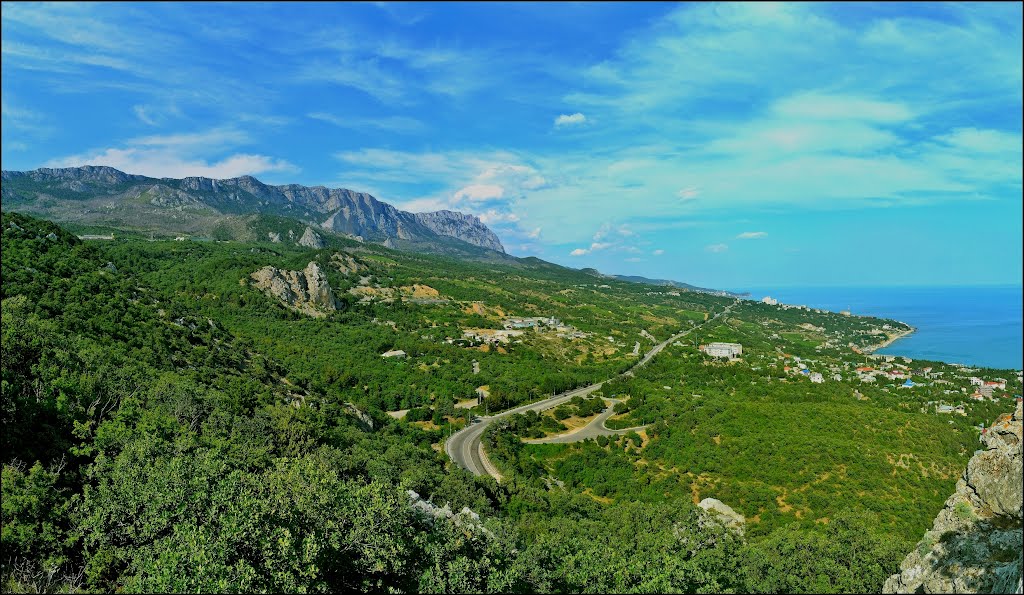 Road from Sevastopol to Yalta