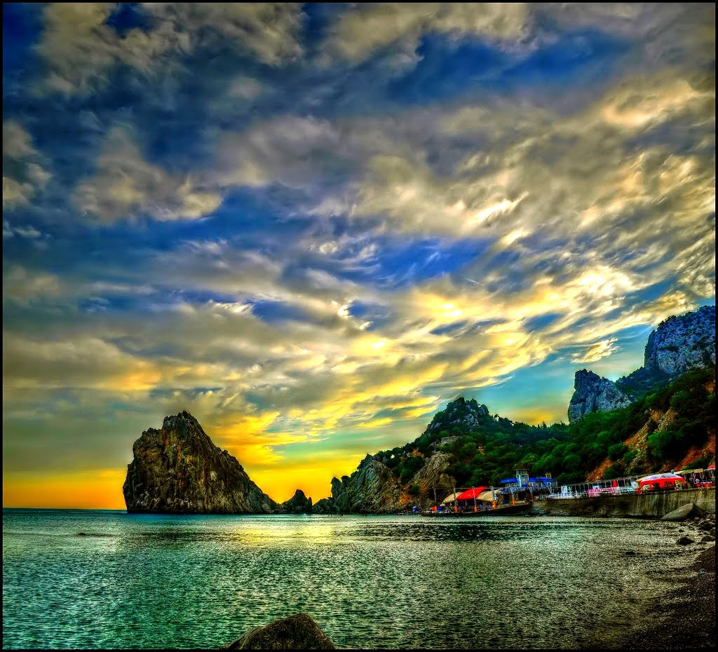 Evening sky in Simeiz