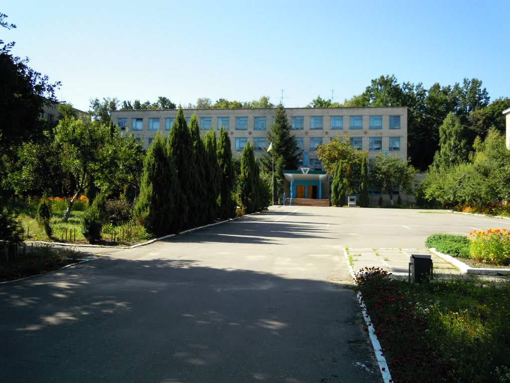 ПТУ12 головний корпус