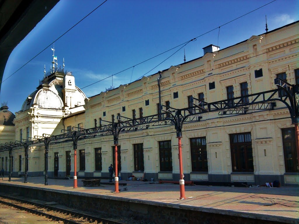 ЖМЕРИНКА  ЖЕЛЕЗНОДОРОЖНЫЙ ВОКЗАЛ