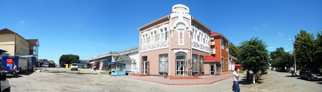 Панорама возле маг.Корона