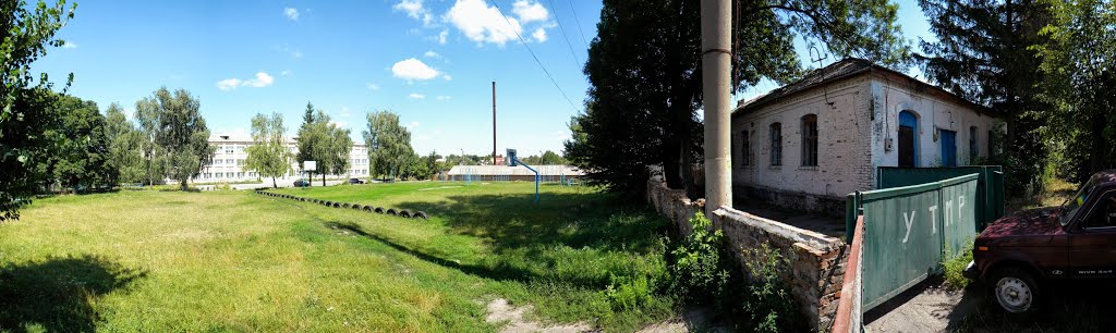 Panorama спортивной площадки школы