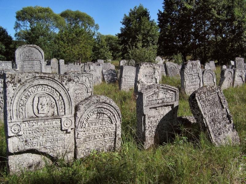 Nemiriv Cemetery 1