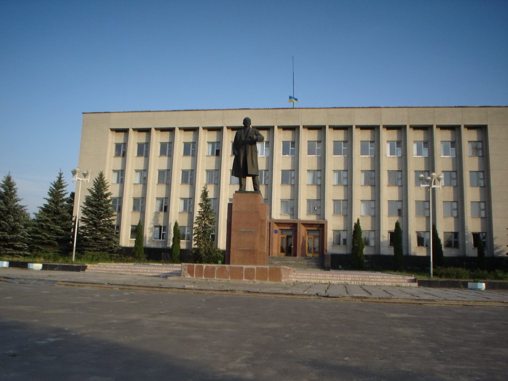 Lenin monument