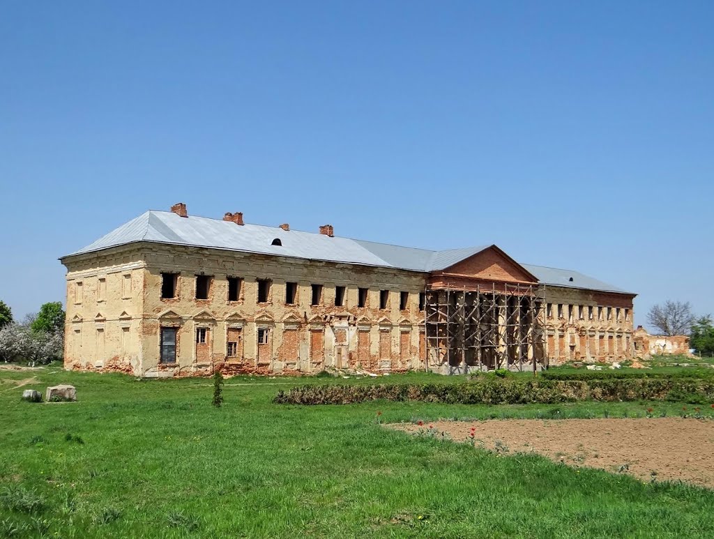 Тульчин - флігель палацу Потоцьких, дворец Потоцких, Tulchyn - Potocki palace