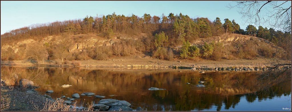 Захід сонця на Південному Бузі біля смт Тиврів / Sunset on the Southern Buh near the town Tyvriv 11.12.2011 16:25 Поділля / Podillya