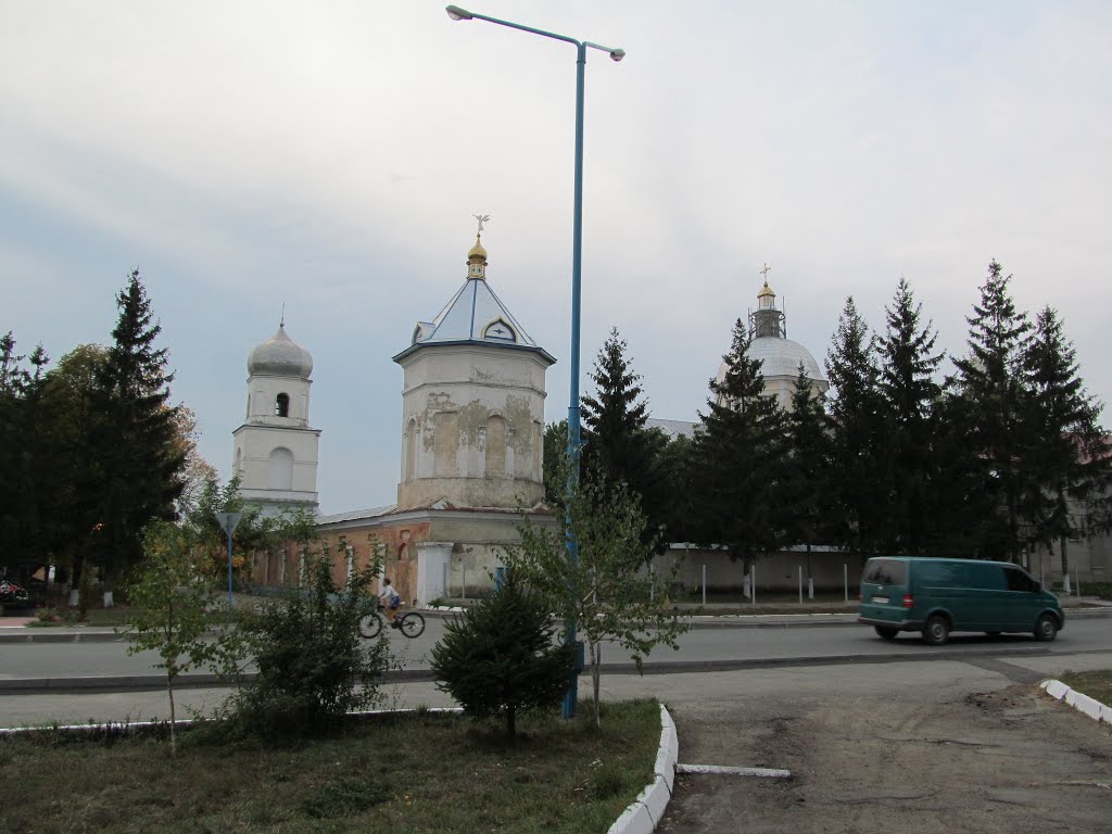 monastery walls * стіни Свято-Миколаївського монастиря (18 ст.)