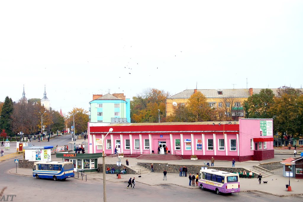 Автостанция во Владимире-Волынском.