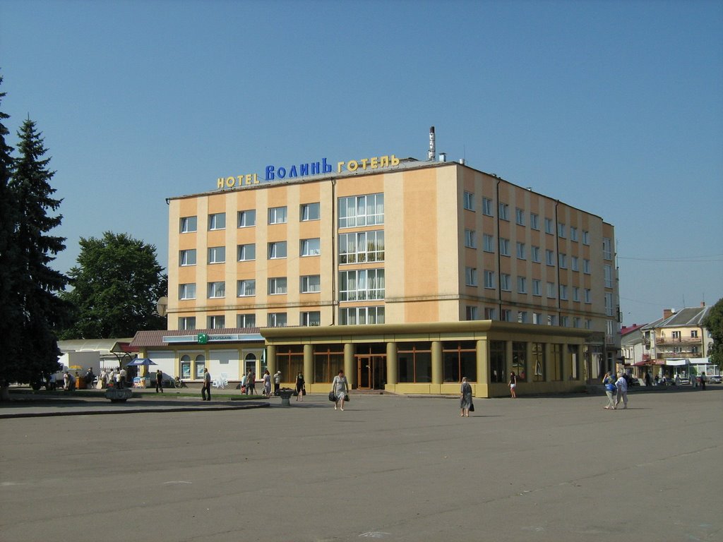►Готель «Волинь»