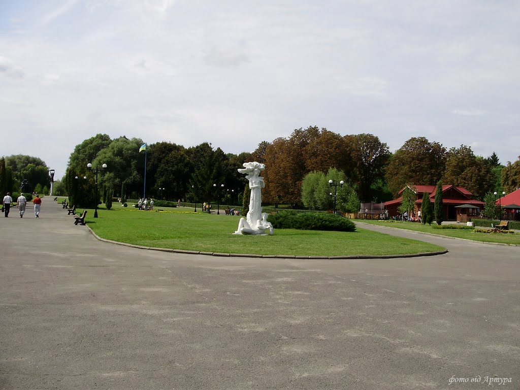 Володимир. Словянський парк 08.2009