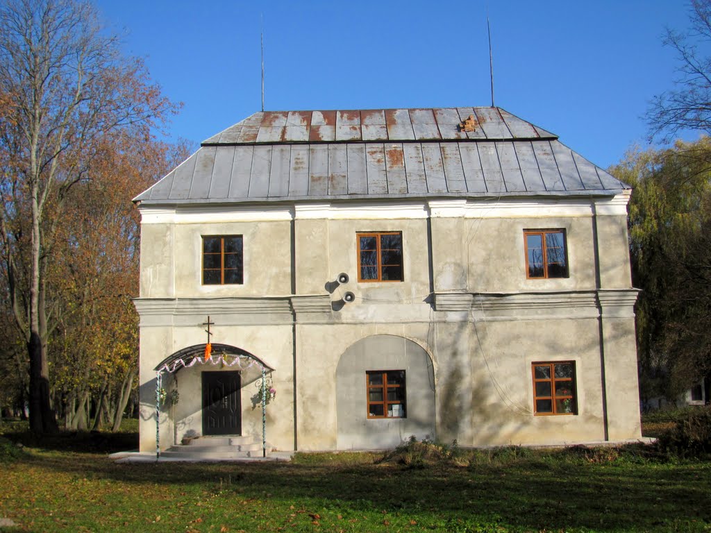 Украинская православная церковь Св. Петра и Павла.с.Голбы.