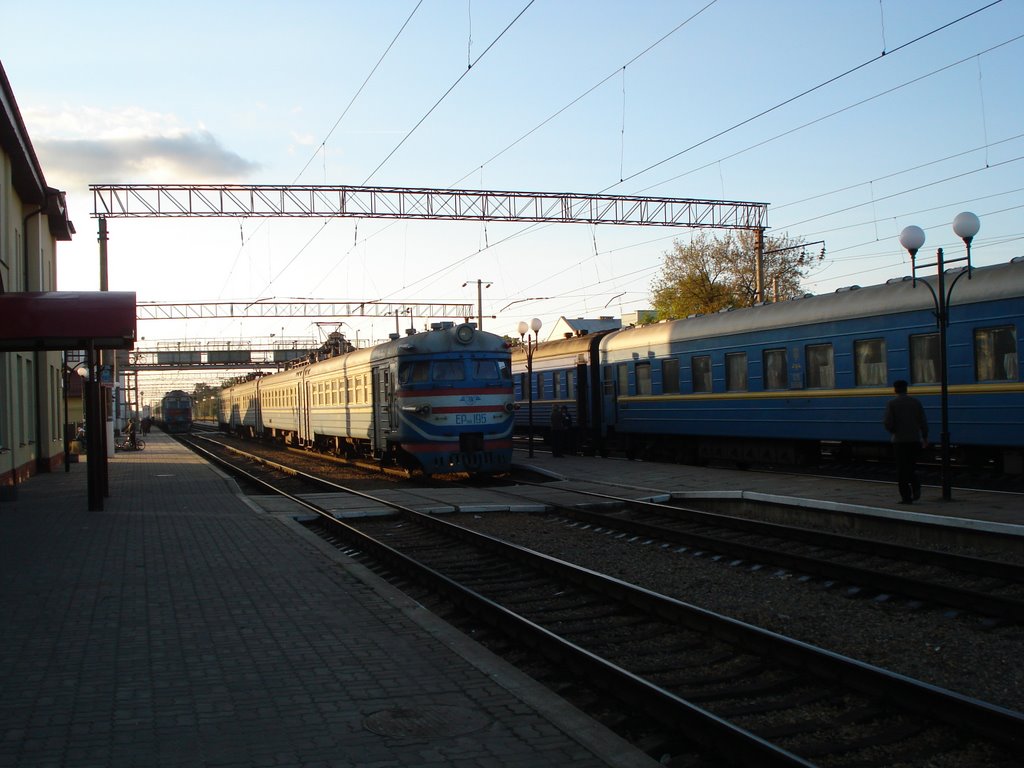 Перон