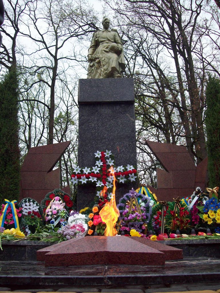 9 травня. 65-та річниця Перемоги.