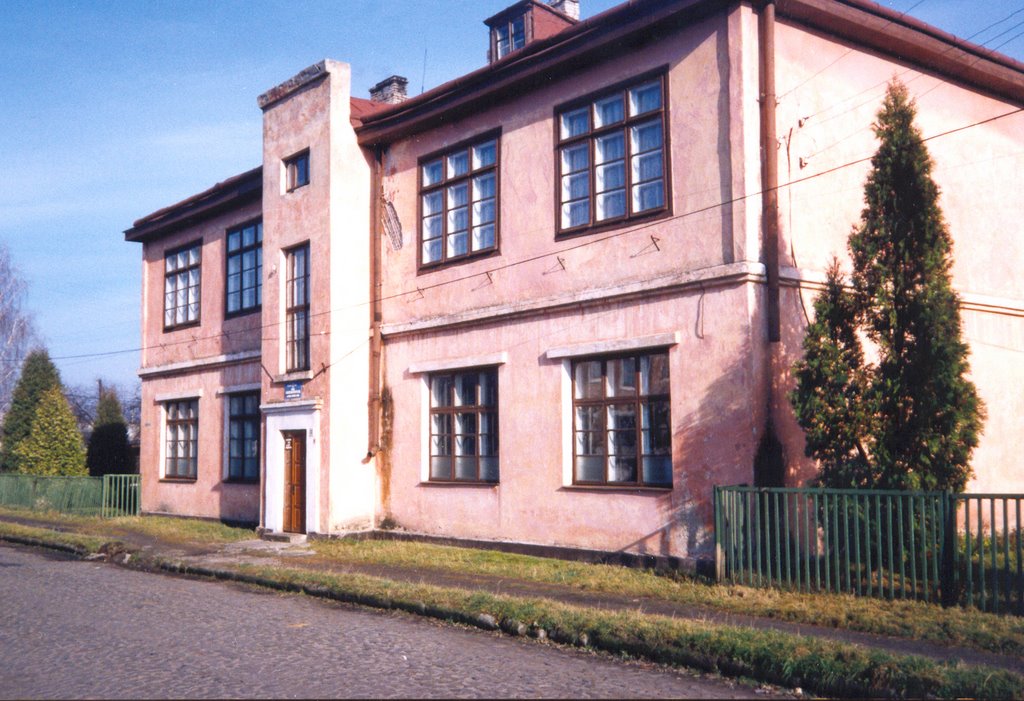 Любомль. Будинок школяра. В 30-і роки - пожежна охорона.