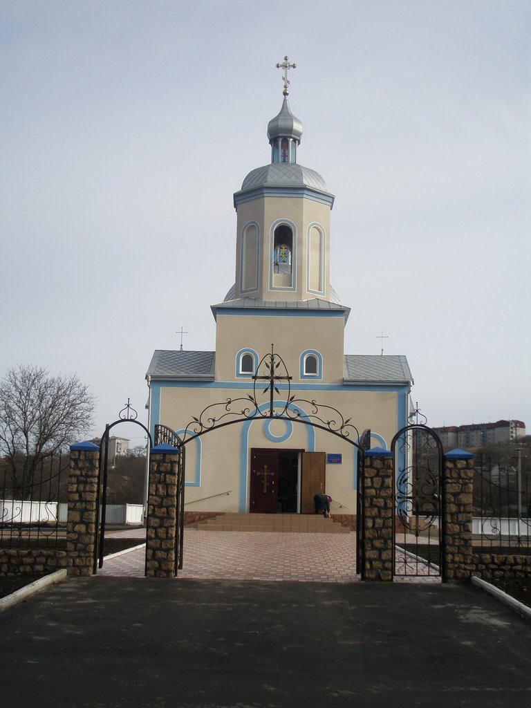 Свято-Покровскй храм, пгт Широкое