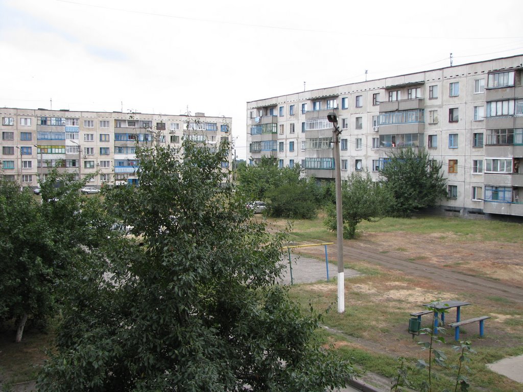 Двор ул.Гагарина 35