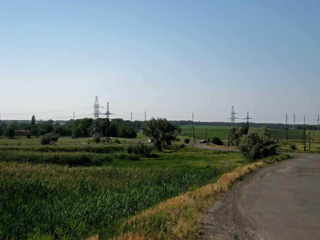 Вид с Буровского моста в сторону Горняцкого. 04.06.2011
