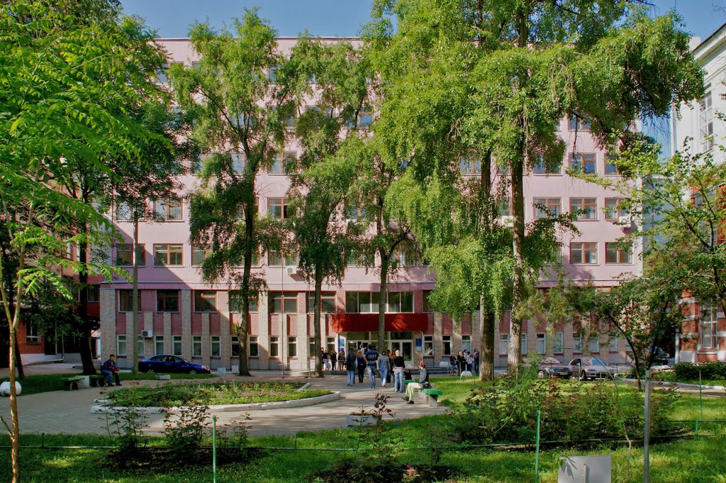 Національний гірничий університет (НГУ), корпус №10. National Mining University (NMU), the building №10.